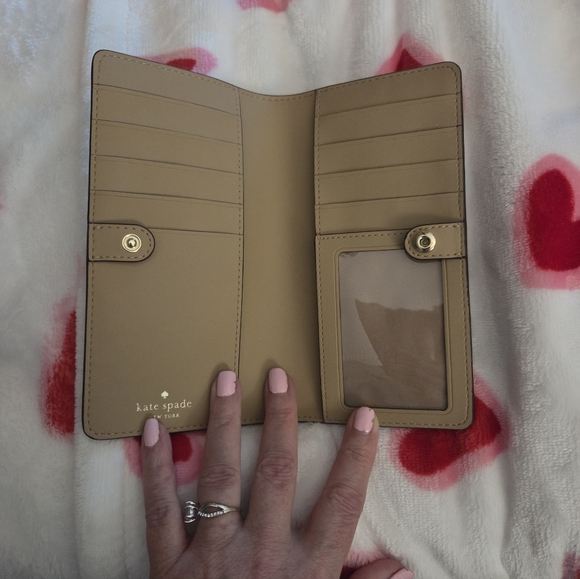 Kate Spade Beige Bifold Wallet - Picture 2 of 3